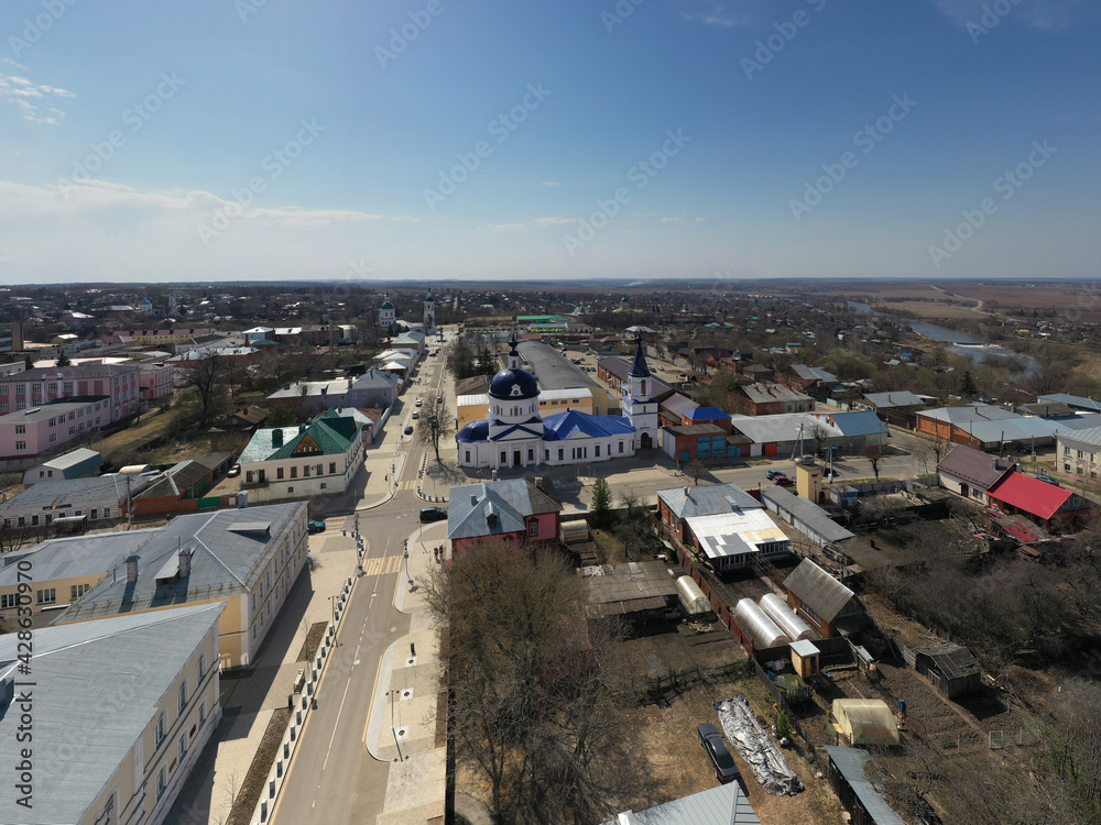 a panoramic view of the city center of the church and buildings of the ancient city of Zaraysk filmed from a drone 