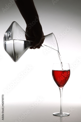 Tableau sur toile wine glass, water turns into wine