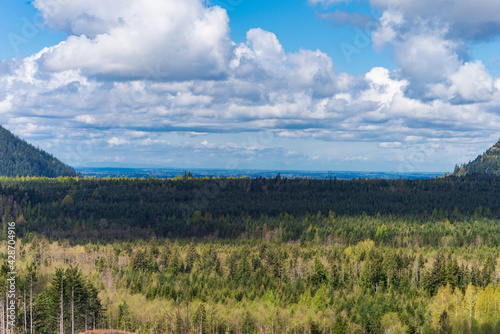 landscape with sky © Drew Lindgren