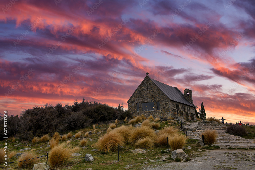 Church of the Good Shepherd at Lake Tekapo In the winter morning, Twilight sky and clouds are very beautiful. This is a very famous and popular tourist destination in the South Island of New Zealand. Church of the Good Shepherd at Lake Tekapo In the winter morning, Twilight sky and clouds are very beautiful. This is a very famous and popular tourist destination in the South Island of New Zealand.