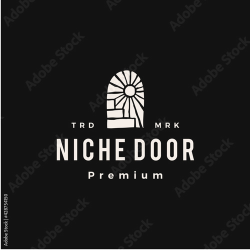 niche door curve hipster vintage logo vector icon illustration