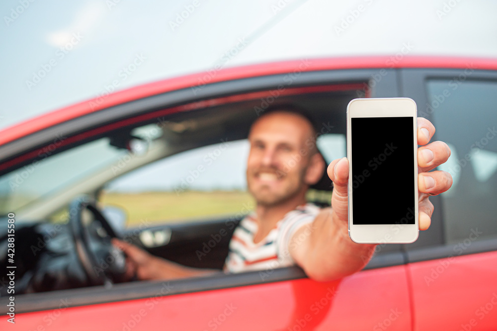 The driver shows a smartphone with a blank screen.
