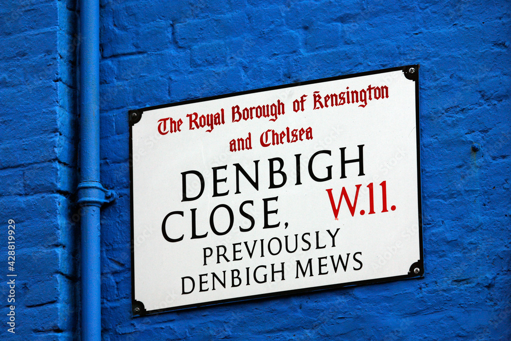 Naklejka premium London Street Sign, DENBIGH CLOSE