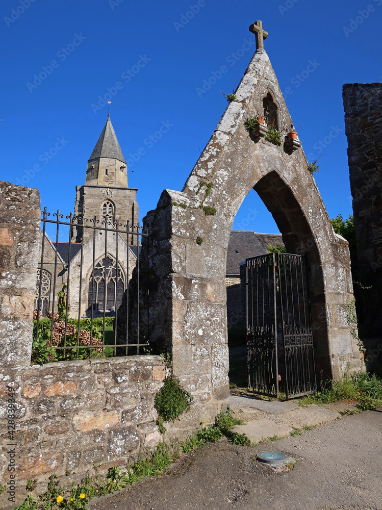 Eglise de Saint-Suliac - Bretagne
