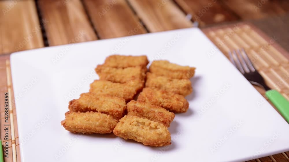 chicken nugget tenders parallax and top view video chicken nugget tenders parallax and top view video