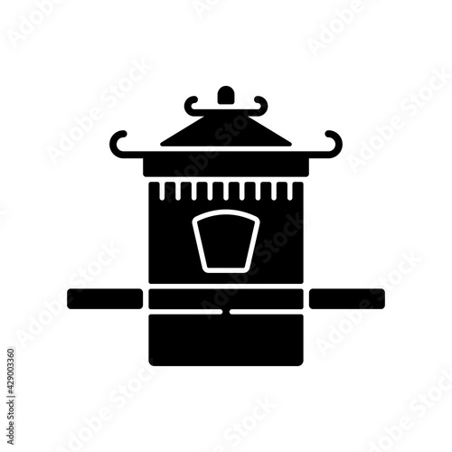 Chinese sedan chair black glyph icon. Traditional wedding ceremony. Ancient vehicle for transportation. Asian culture. Oriental history. Silhouette symbol on white space. Vector isolated illustration