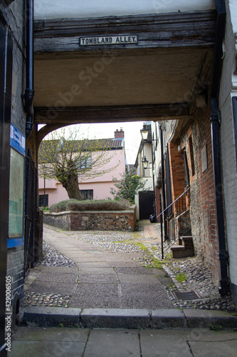 Tombland Alley in Norwich, Norfolk © Jon Ritchie
