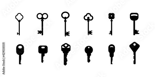 Key collection. set of outline vector icons. Retro and modern house key silhouettes vector template. Set of keys black silhouette for safety house illustration