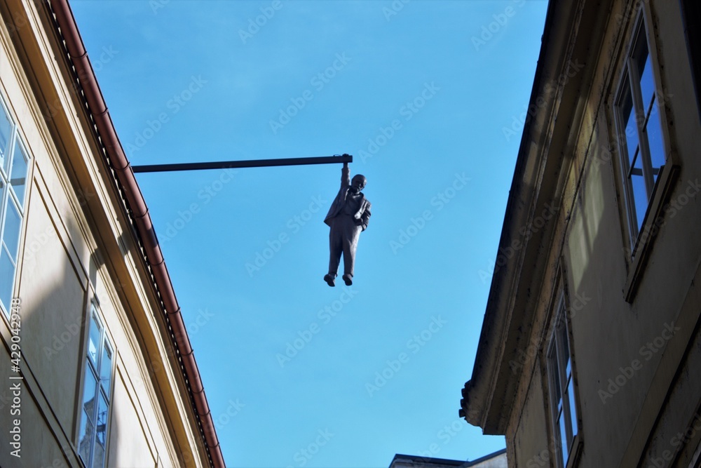 The hanging man (sculpture) The hanging man (sculpture)