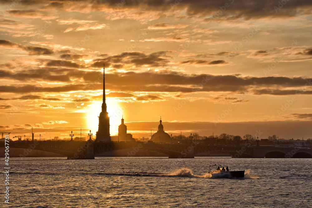 Sunset over the Neva River.