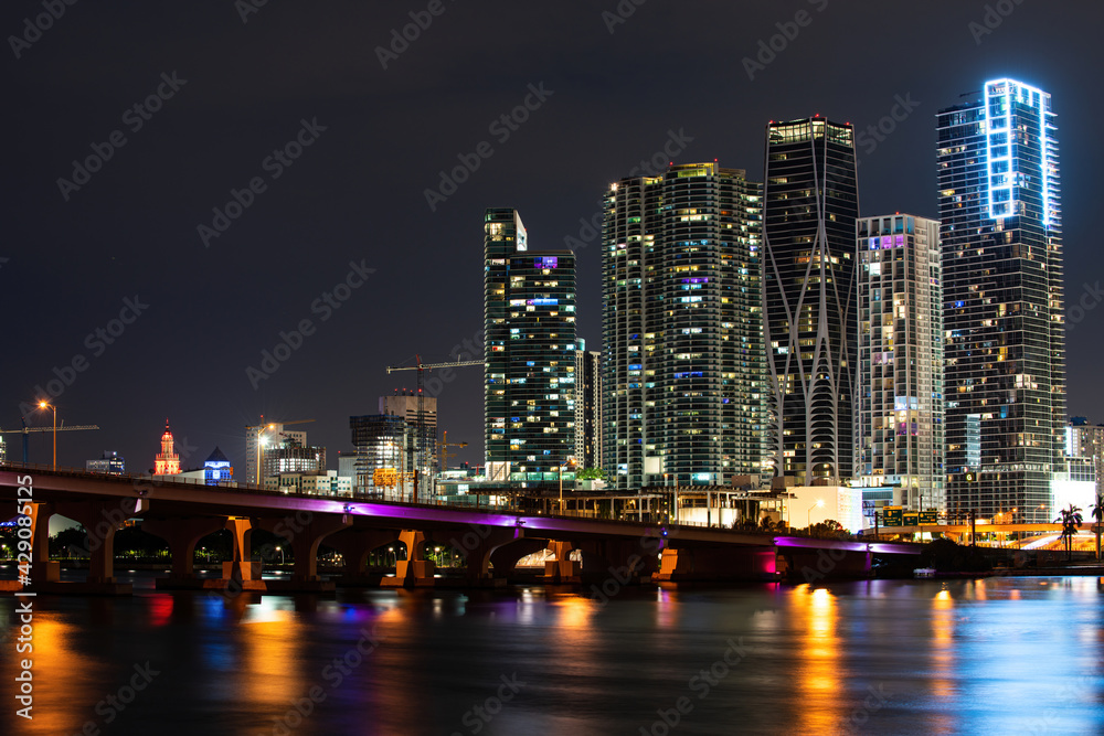 Fototapeta premium Miami, Florida, USA Skyline Panorama after sunset.