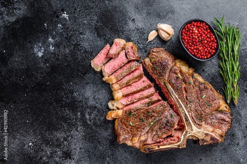 Slika na platnu Grilled italian Florentine or  t bone beef meat Steak