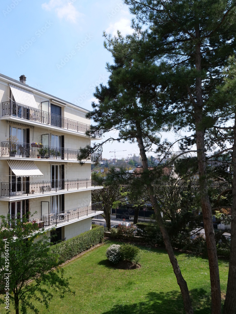 A view from the balcony, April 2021, Le Perreux sur Marne, France.