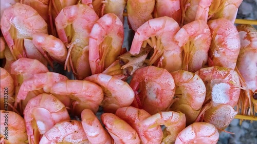 Wallpaper Mural Grilled shrimps or prawns on the flaming grill Torontodigital.ca