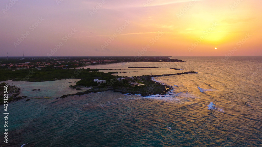 Obraz premium Amanecer en Riviera Maya