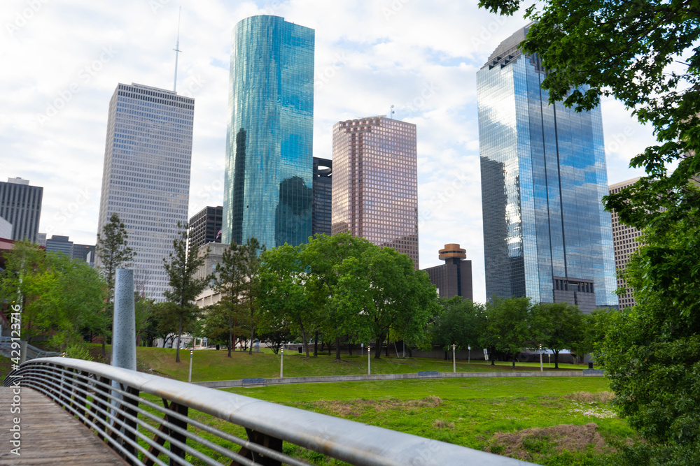 Obraz premium building skyscraper architecture sky downtown