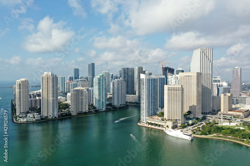 Fototapeta Naklejka Na Ścianę i Meble -  Aerial view of entrance to Miami River and surrounding buildings in Miami.