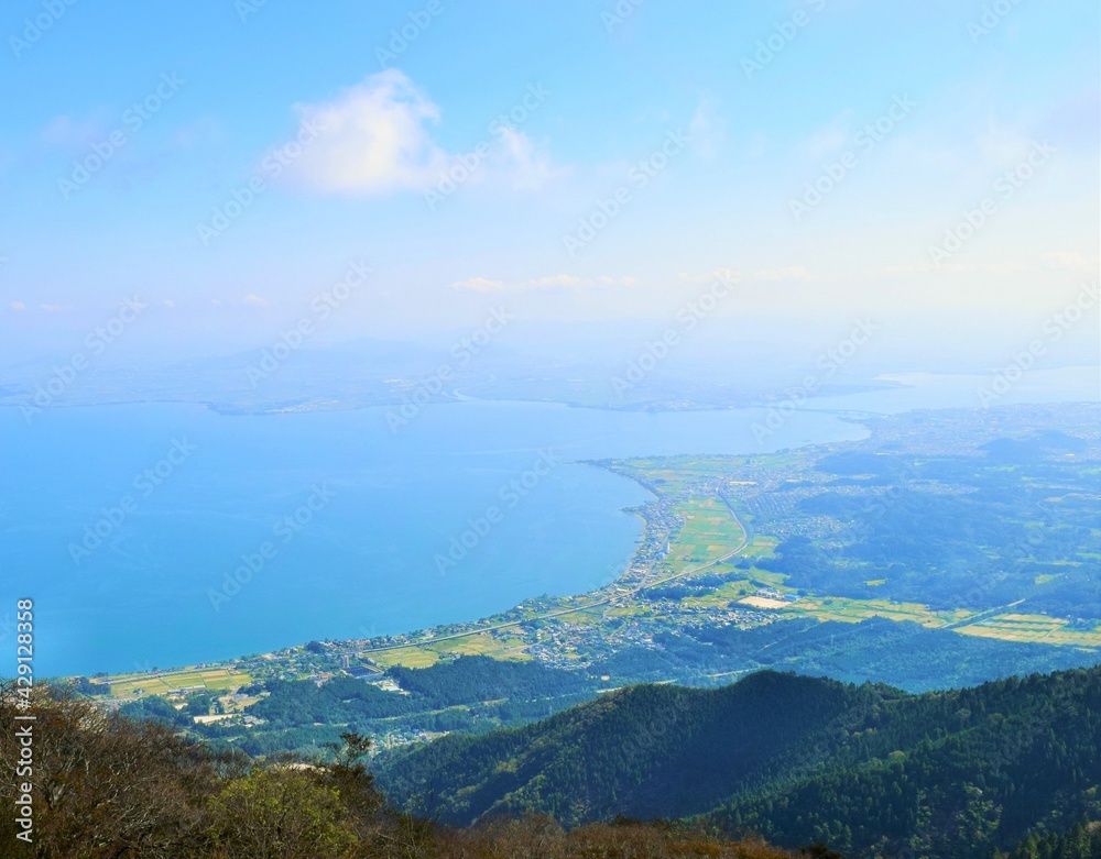 上空から見た琵琶湖の風景、びわ湖、滋賀県、日本 上空から見た琵琶湖の風景、びわ湖、滋賀県、日本