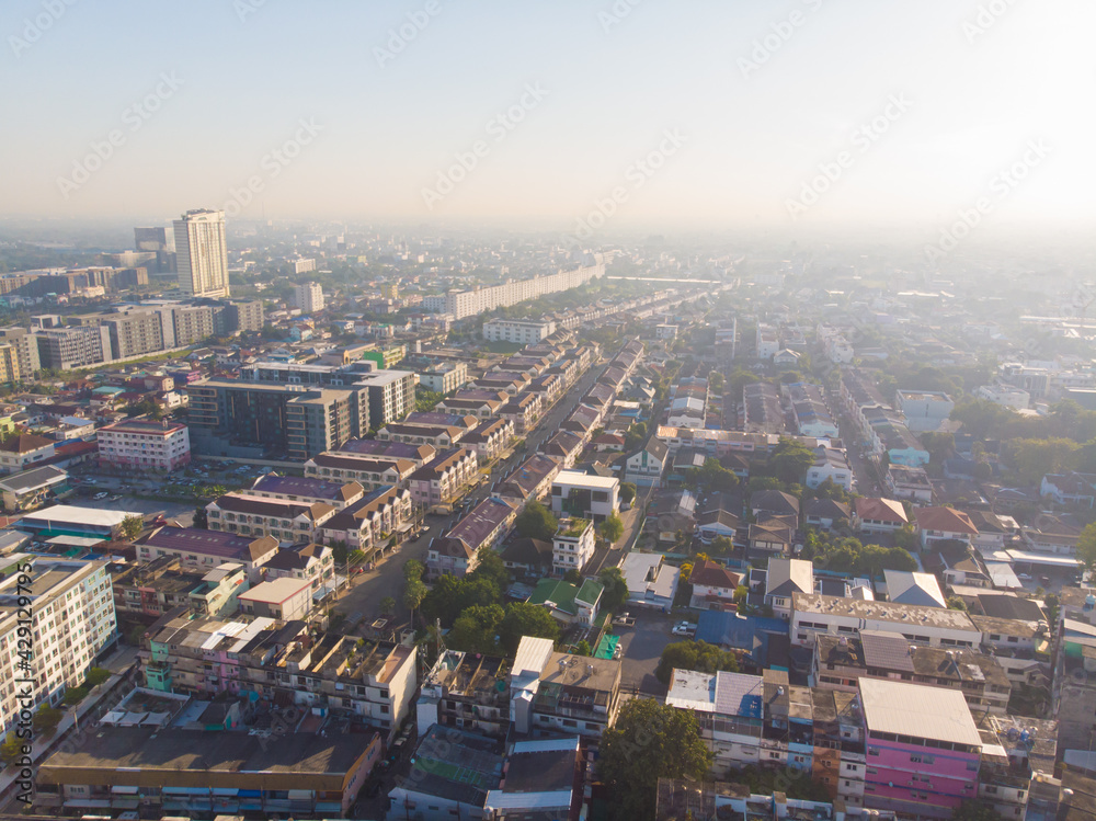 Obraz premium Bangkok city building metropilitan morning sunrise
