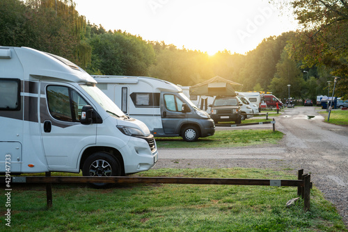 Obraz na płótnie Camper vans in a camping park