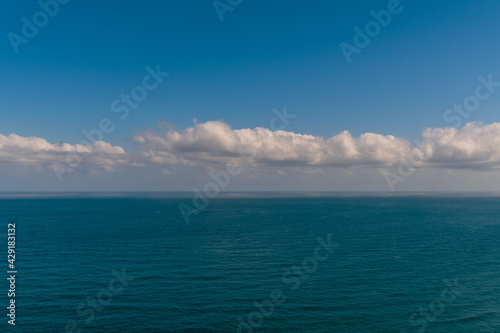 Costa de la isla de Tenerife con nubes de fondo © CarlosHerreros