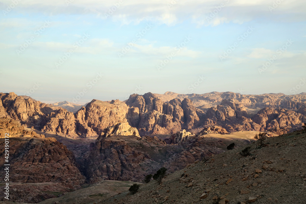 Fototapeta premium Morning lights on the mountains near the ancient city of Petra