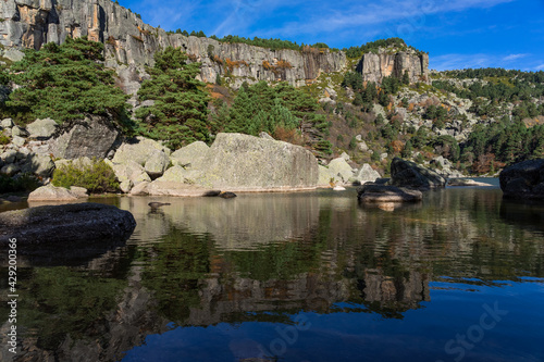 Black lagoon natural park in Soria  Castilla y Le  n  Spain