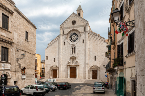 Bari. Facciata della Basilica Cattedrale di San Sabino
