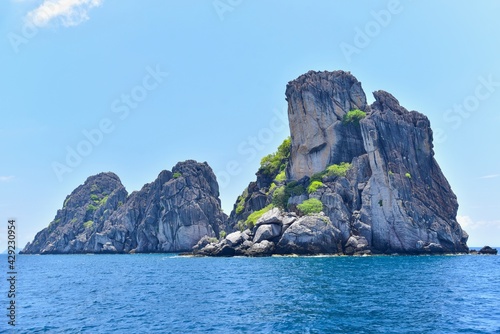 Hand of Buddha Rock at Koh Ngam Yai in Chumphon, Thailand