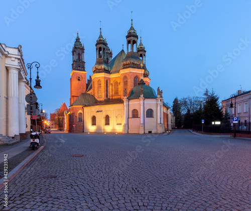 Poznan. Cathedral on Tumskiy Island at sunrise.