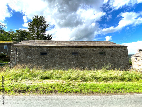 Large old stone barn, on Kidstone Bank, road in, Bishopdale, Leyburn, UK photo