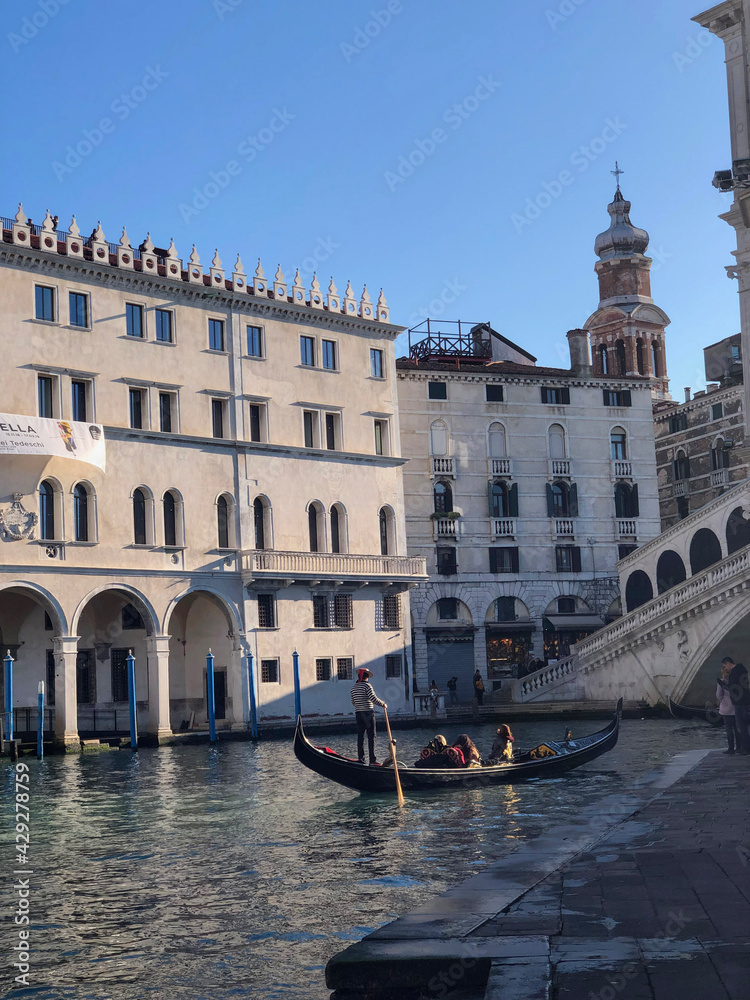 Naklejka premium Venice Canal Piazza