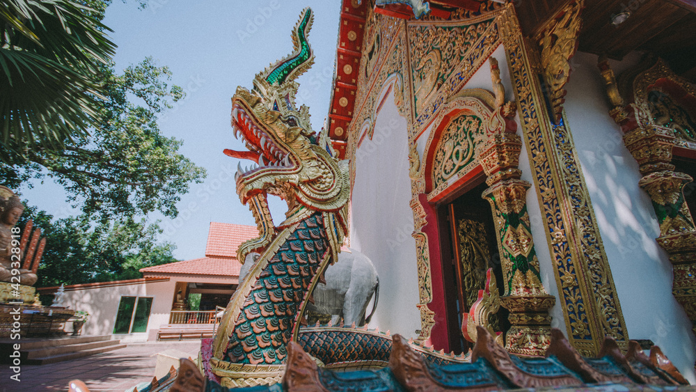 Fototapeta premium Beautiful temple in thailand.