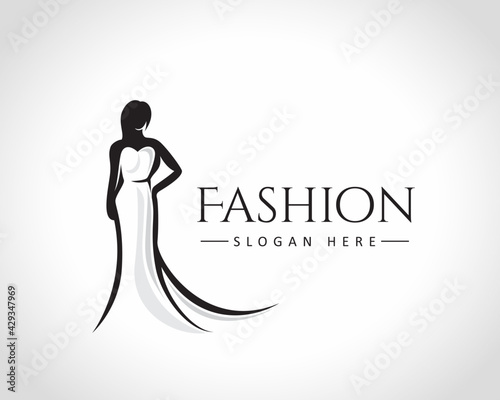 simple elegant minimalistic women fashion drawing art logo design illustration