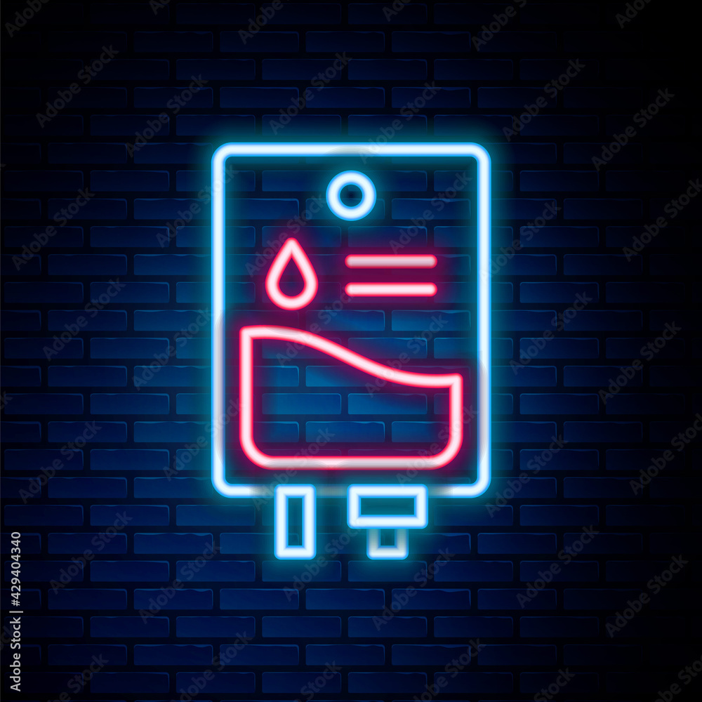 Obraz premium Glowing neon line IV bag icon isolated on brick wall background. Blood bag. Donate blood concept. The concept of treatment and therapy, chemotherapy. Colorful outline concept. Vector