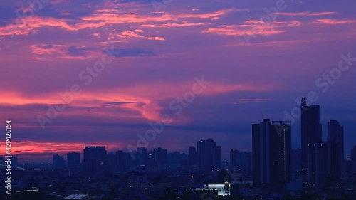Wallpaper Mural Motion blur video background Of bokeh or morning light that hits the leaves and moves in the wind blowing through, the beauty of the ecosystem Torontodigital.ca