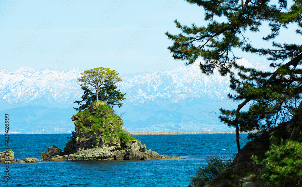 Amaharasi coast and Tateyama mountain range. Takaoka in Toyama, Japan
