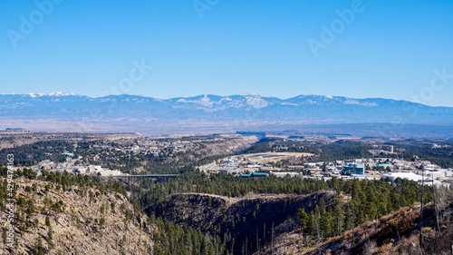 Schilderij op canvas A View Overlooking Los Alamos, New Mexico