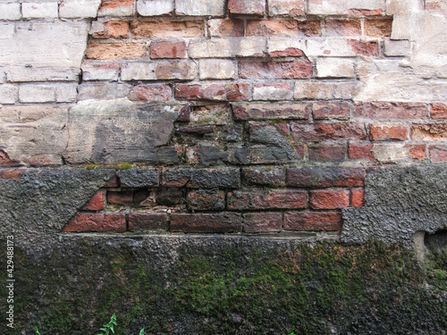 Texture old brick wall