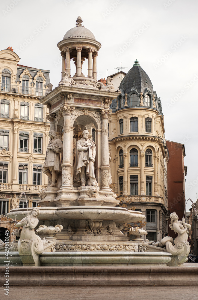 Place des Jacobins fountain -  2nd arrondissement of Lyon