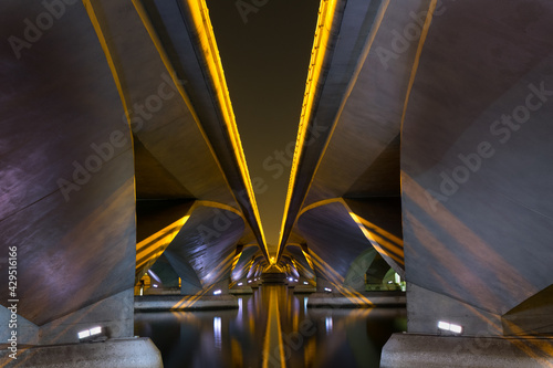 Photography Beautiful night angle of the Esplanade Bridge in Singapore