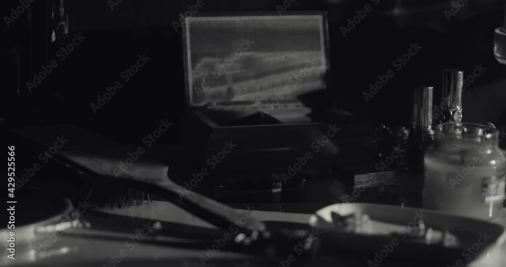 Cinematic A Thief  Steal Jewerys