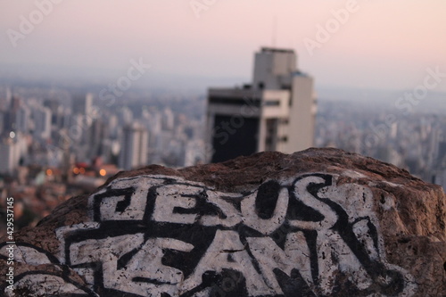 Jesus te ama! photo