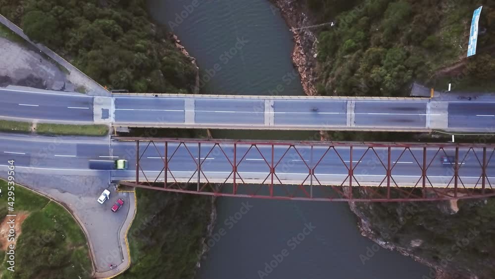 puente Represa del sisga Colombia 