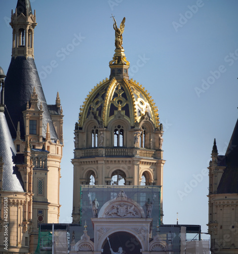 In Schwerin: Am Stadtschloß