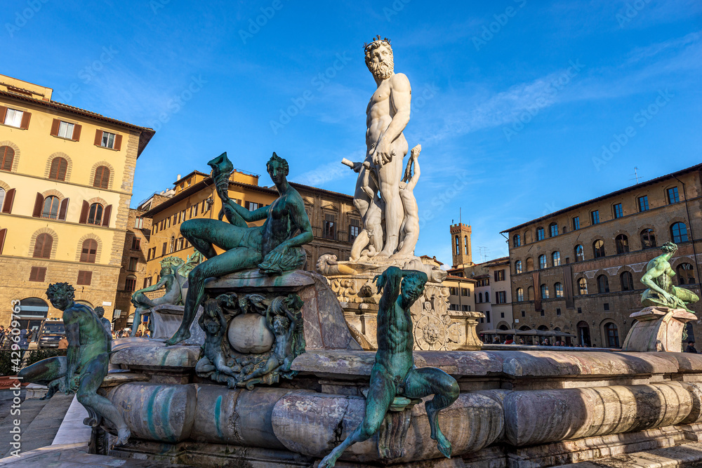 Florence downtown, the Neptune Fountain (Roman deity), by Bartolomeo Ammannati 1560-1565, Piazza della Signoria, UNESCO world heritage site,Tuscany, Italy, Europe.