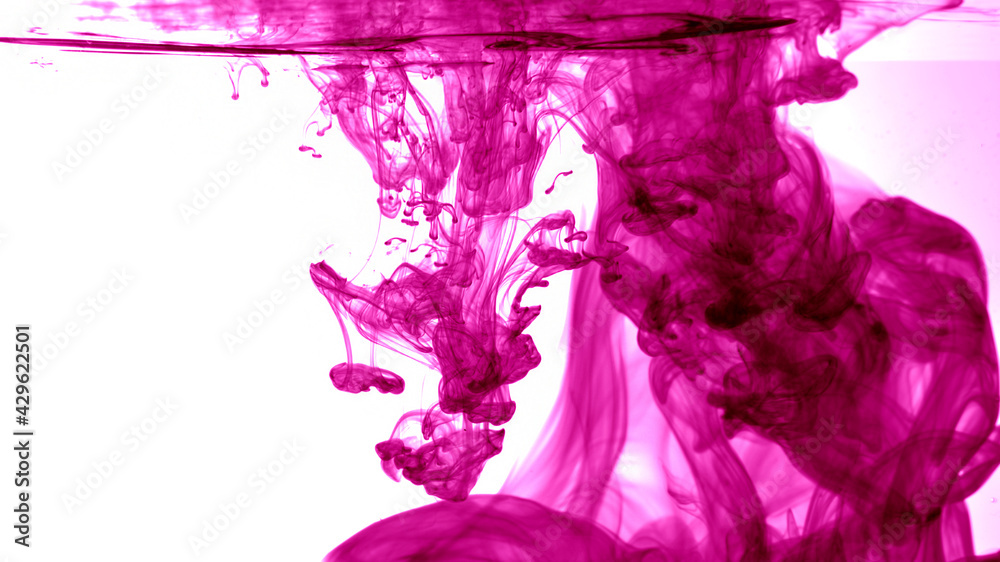 Color paint drops in water. Ink swirling underwater.
Von Oleksandr