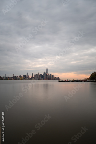 Lower Manhattan from Hoboken, NJ on a cloudy evening © Julio