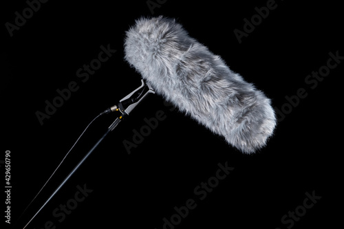 Professional microphone gun with wind protection 