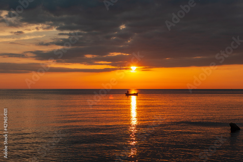 meraviglioso tramonto siciliano © Marco